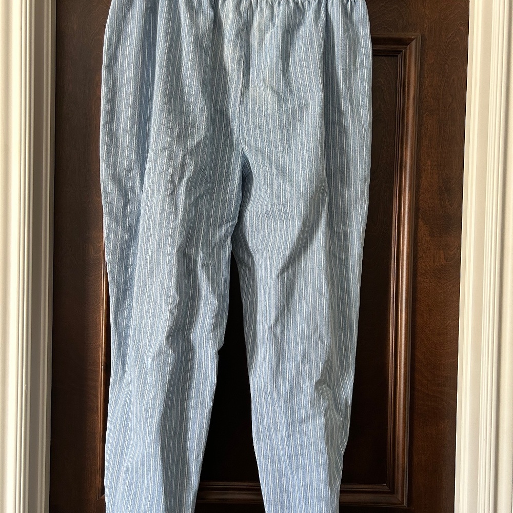 Sag Harbor - SH Jean Co - Straight Leg Pull On Striped Jeans - Size 2X